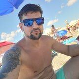 Caut chirie in Bucuresti de preferabil cu o fata sau o doamna